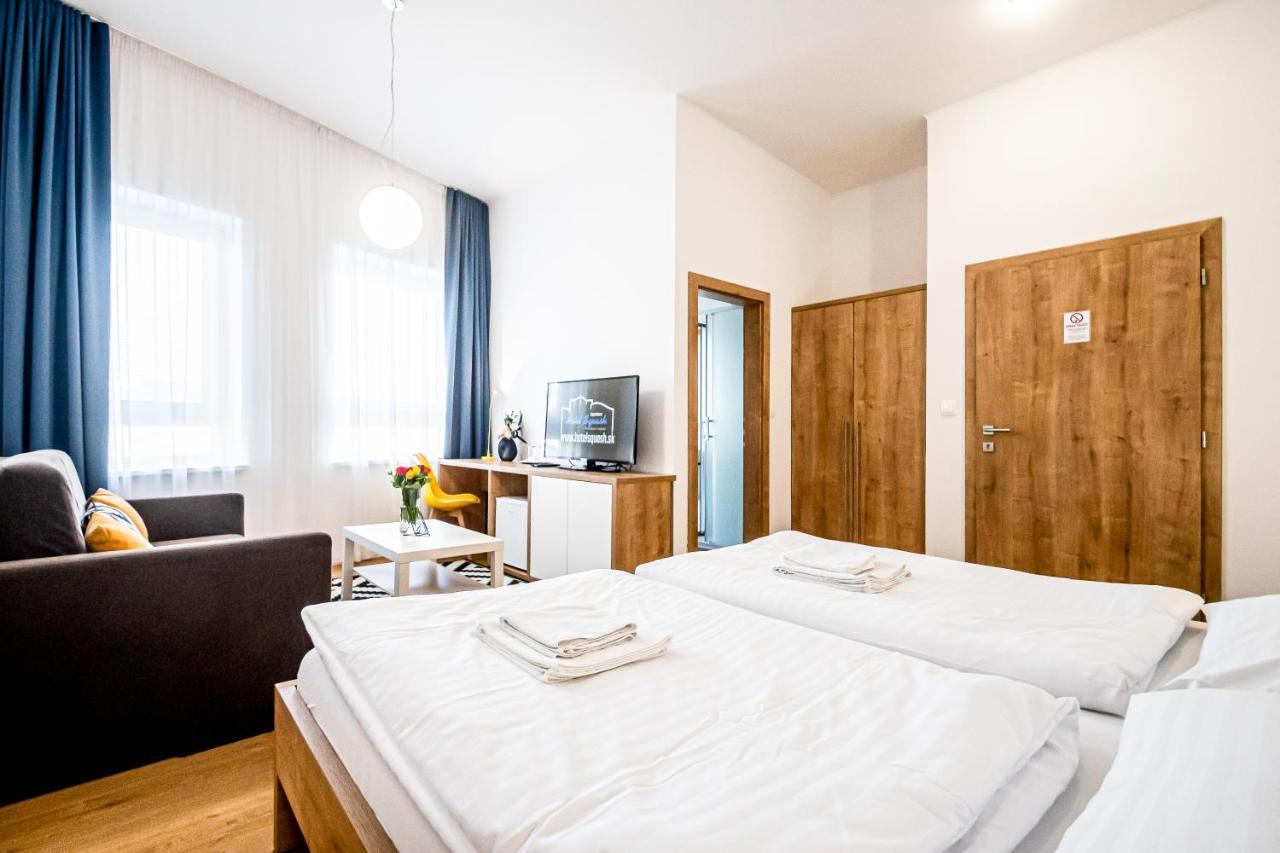 Hotel Squash Centrum Prievidza Buitenkant foto